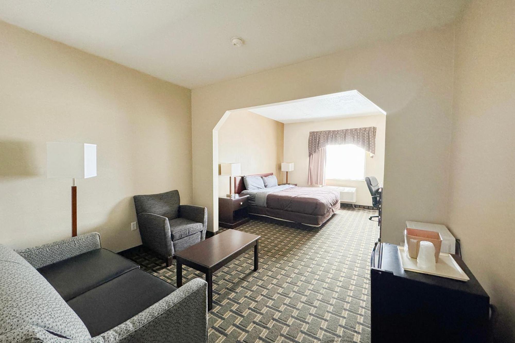 Fairbridge Inn & Suites Batavia-Darien Amusement Park Kültér fotó